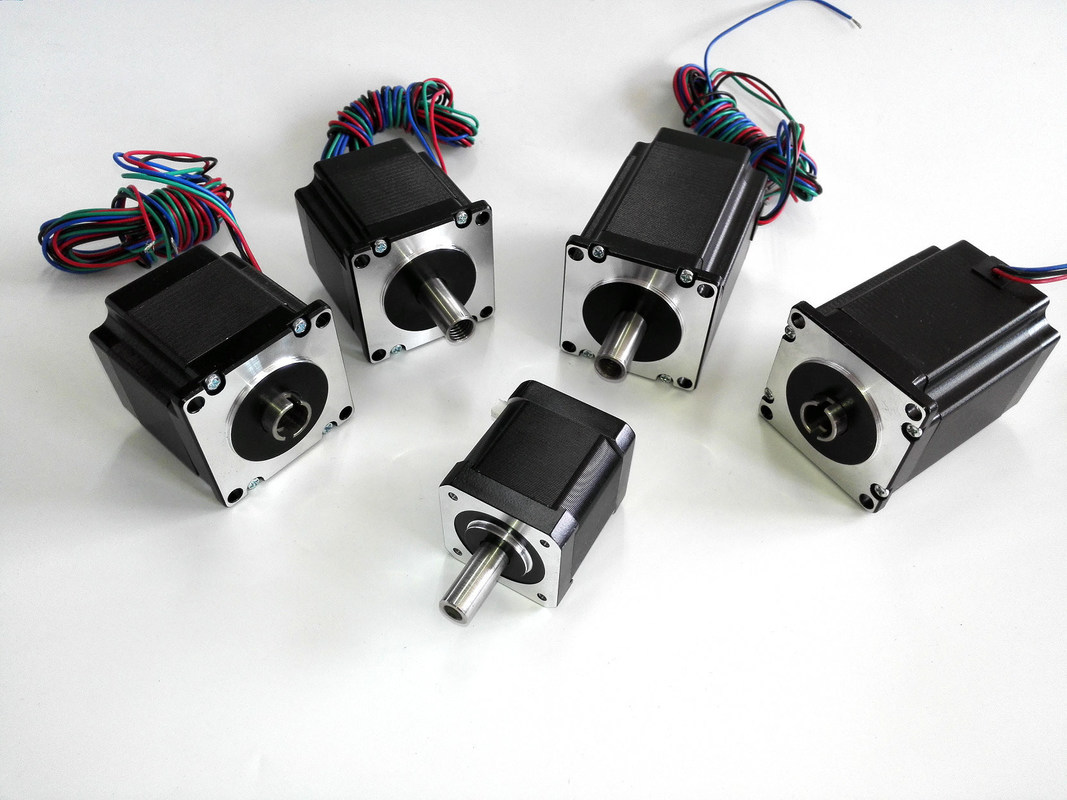 17hs4401 42mm 1.8deg 2.8v 1.68A 0.49N.M Nema17 Hollow Shaft Stepper Motor